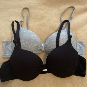 Black and Grey padded t-shirt bras